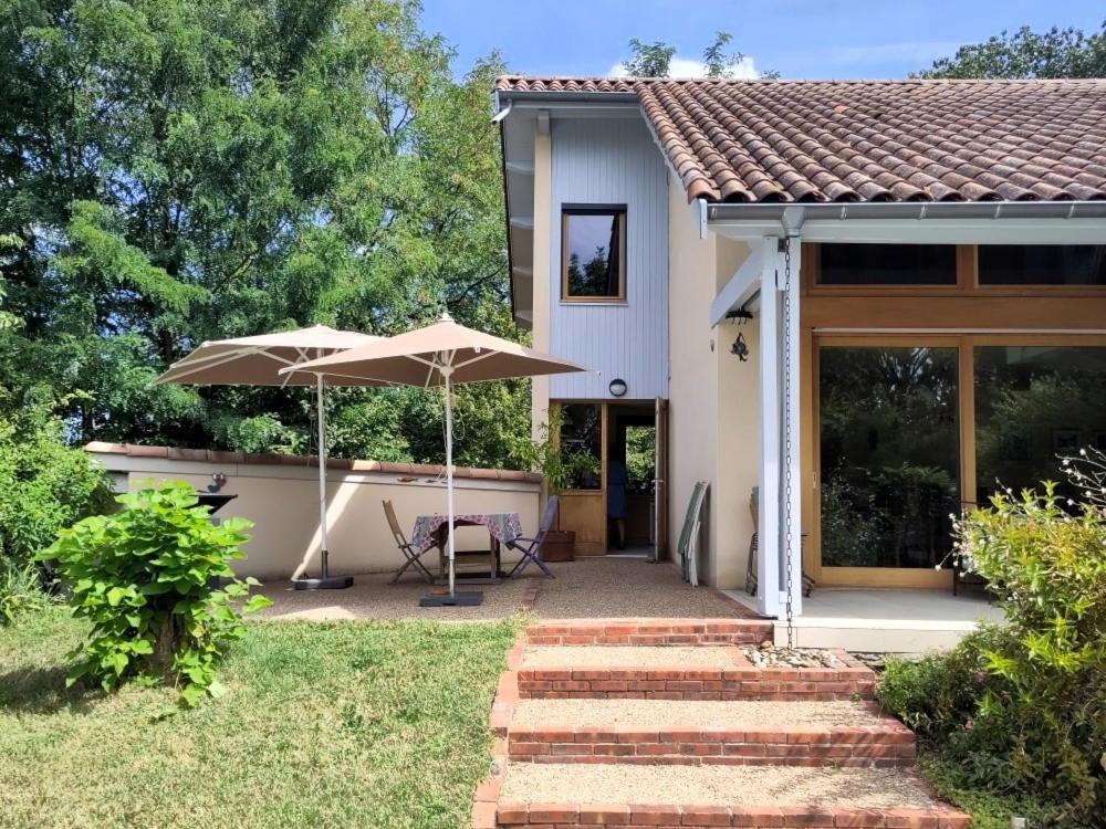 B&B Chez Frederique Et Norbert Mogneneins Екстериор снимка